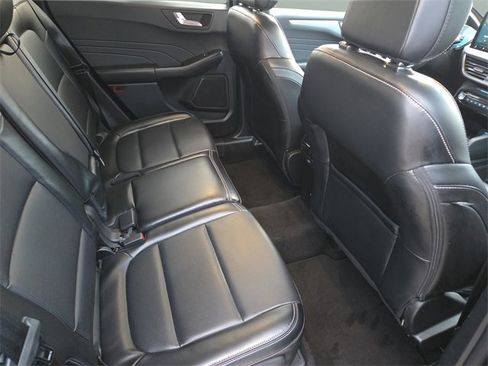 Used 2023 Ford Escape Platinum image 34