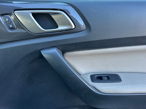 Used 2019 Ford Ranger Lariat w/ Technology Package image 17