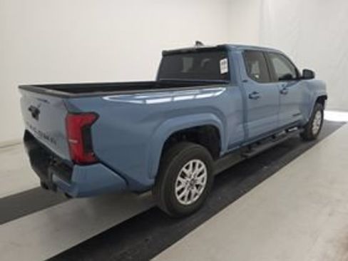 Used 2026 Toyota Tacoma SR5 RWD image 4