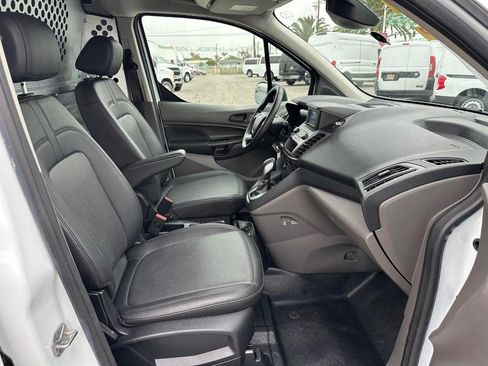 Used 2022 Ford Transit Connect XL image 29