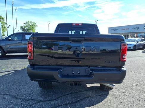 Used 2026 RAM 2500 Tradesman AWD/4WD image 6