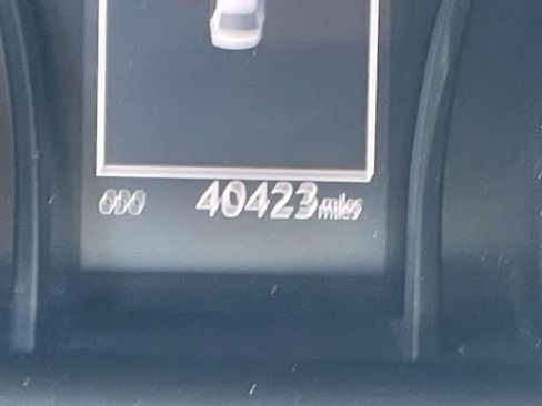 Used 2020 Toyota Camry SE FWD image 16