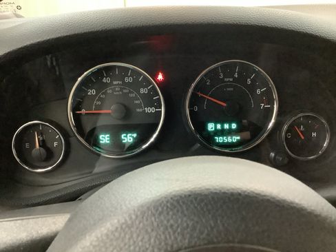 Used 2018 Jeep Wrangler Unlimited Sport S image 21