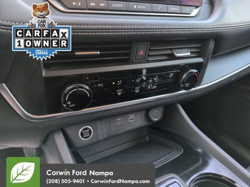 Used 2023 Nissan Rogue S AWD/4WD image 17