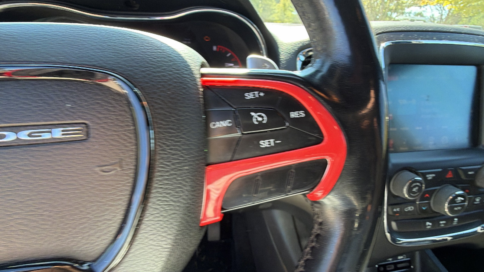 Used 2015 Dodge Durango R/T w/ Blacktop Package AWD/4WD image 30
