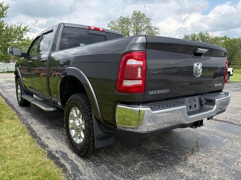 Used 2022 RAM 3500 Laramie w/ Chrome Appearance Group AWD/4WD image 2