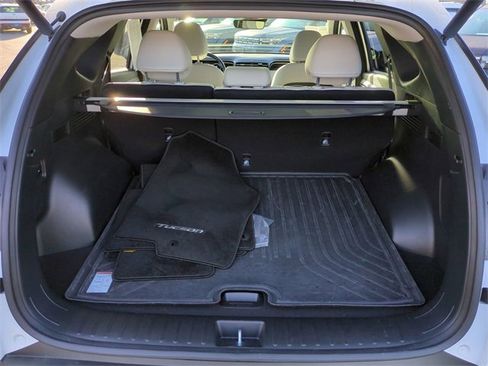 Certified 2024 Hyundai Tucson Limited image 13