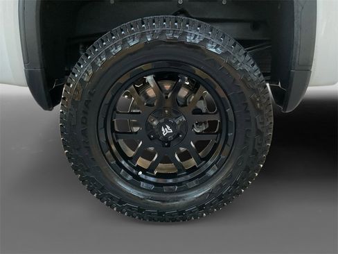 Used 2021 GMC Sierra 1500 AT4 w/ AT4 Premium Package image 16