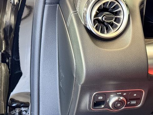 New 2026 Mercedes-Benz GLB 35 AMG 4MATIC image 10