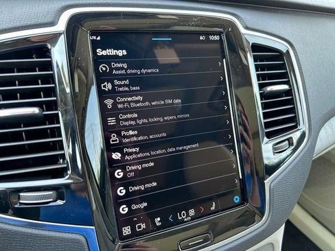 New 2025 Volvo XC90 T8 Plus w/ Protection Package Premier AWD/4WD image 35