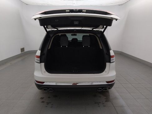 Used 2020 Lincoln Aviator Reserve w/ Equipment Group 201A RWD image 29