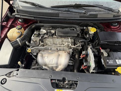 Used 2015 Chrysler 200 S w/ Comfort Group image 21