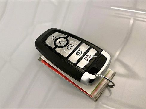 New 2026 Ford Explorer Active w/ Active Comfort Package image 9