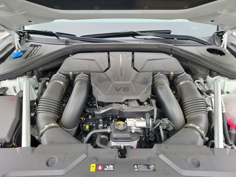 Certified 2026 Genesis GV70 3.5T Sport Advanced AWD/4WD image 24