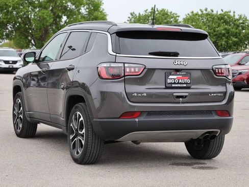 Used 2022 Jeep Compass Limited AWD/4WD image 11