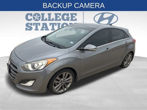 Used 2016 Hyundai Elantra GT w/ Option Group 03 image 9