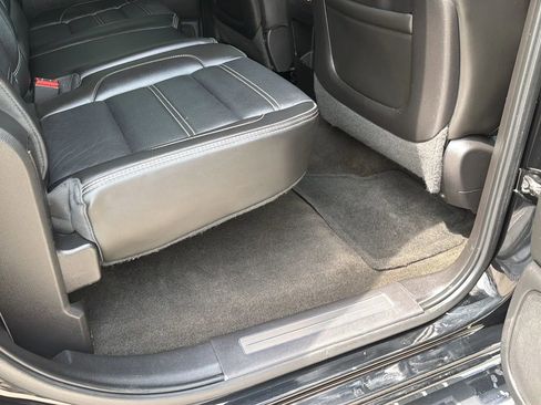 Used 2015 GMC Sierra 3500 Denali w/ Duramax Plus Package image 85