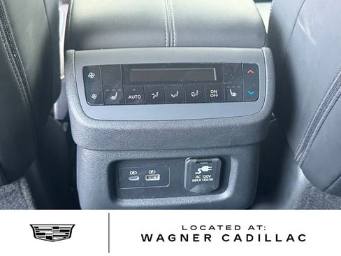 Used 2024 Nissan Pathfinder Platinum AWD/4WD image 18