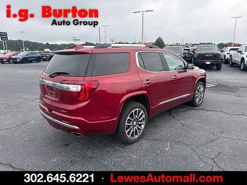 Used 2020 GMC Acadia Denali w/ Trailering Package AWD/4WD image 3