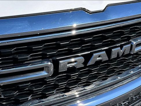 Used 2023 RAM 1500 Big Horn image 31