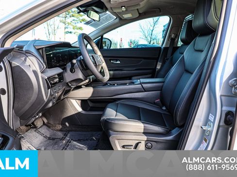 Certified 2025 Nissan Murano SV image 17