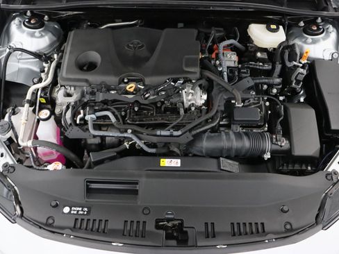 Used 2025 Toyota Camry LE FWD image 37