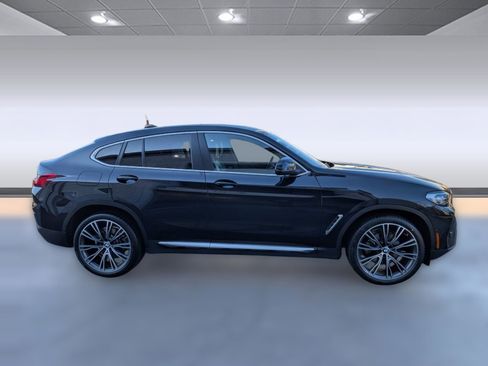 Certified 2023 BMW X4 xDrive30i w/ Premium Package image 8