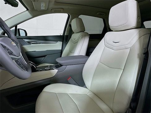 New 2026 Cadillac XT5 Premium Luxury w/ Driver Assist Package image 13