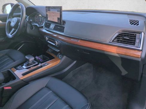 Used 2022 Audi Q5 2.0T Premium Plus w/ Premium Plus Package image 22