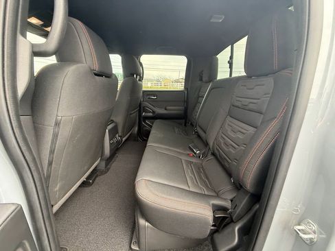 Used 2024 Nissan Frontier Pro-X w/ Pro Convenience Package image 19