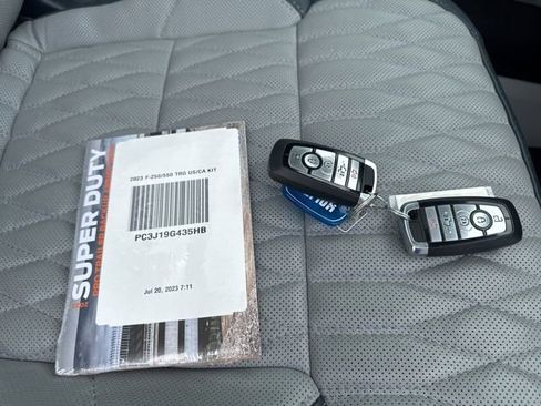 Used 2023 Ford F450 Limited w/ FX4 Off-Road Package image 37