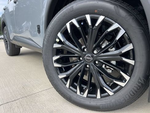 New 2026 Nissan Rogue Dark Armor FWD image 6