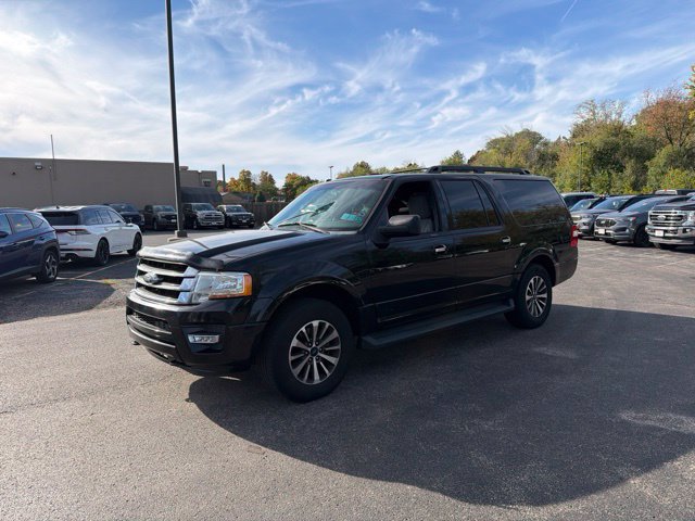 Used 2016 Ford Expedition EL XLT w/ Equipment Group 202A AWD/4WD image 1