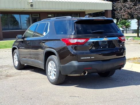 Used 2019 Chevrolet Traverse LT w/ LPO, Floor Liner Package AWD/4WD image 3