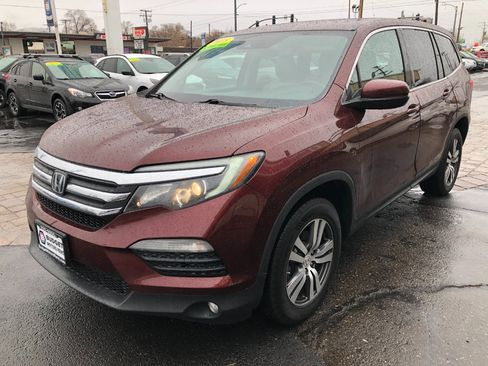 Used 2018 Honda Pilot EX image 5