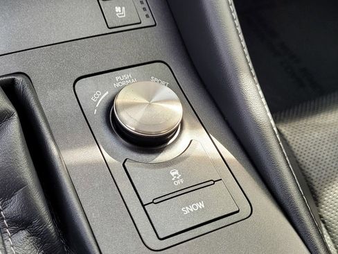 Used 2015 Lexus RC 350 w/ Luxury Package image 21