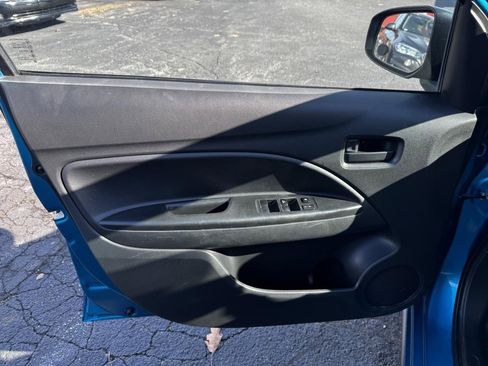 Used 2022 Mitsubishi Mirage G4 ES image 9