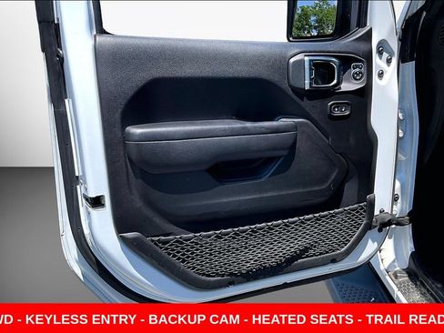 Used 2023 Jeep Wrangler Unlimited Sport AWD/4WD image 19
