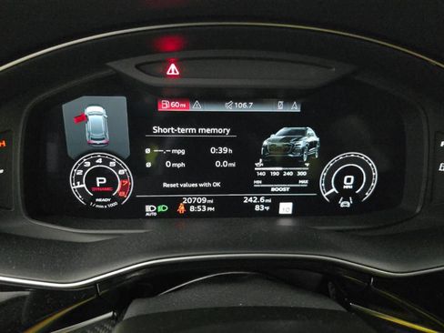 Used 2023 Audi RS Q8 w/ Black Optic Package AWD/4WD image 11