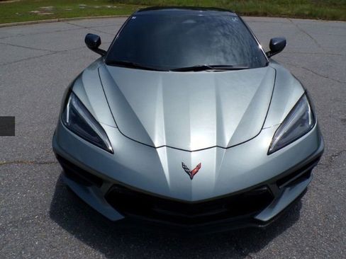 Used 2024 Chevrolet Corvette Stingray Premium Conv w/ Z51 Performance Package RWD image 6