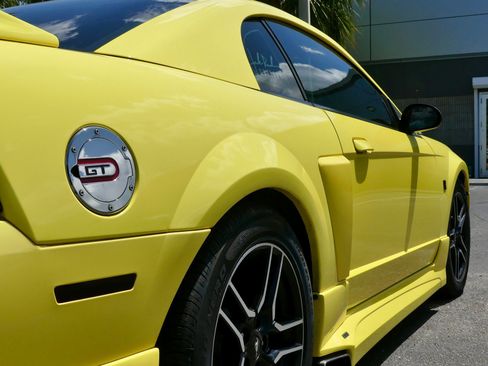 Used 2001 Ford Mustang GT image 37