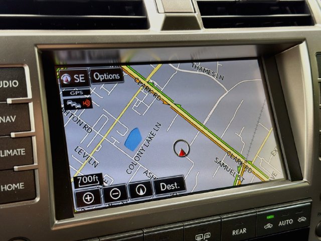 Used 2021 Lexus GX 460 Luxury w/ Accessory Package AWD/4WD image 32