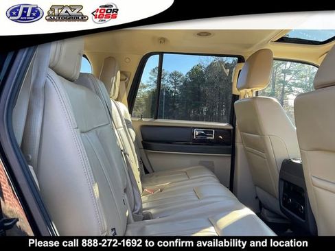 Used 2017 Lincoln Navigator Reserve AWD/4WD image 14