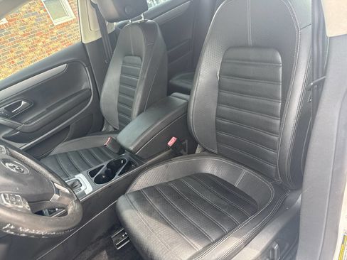 Used 2013 Volkswagen CC R-Line image 13