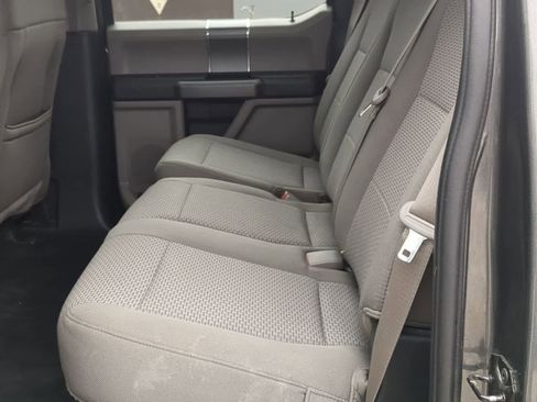 Used 2019 Ford F150 XLT w/ Equipment Group 302A Luxury AWD/4WD image 19