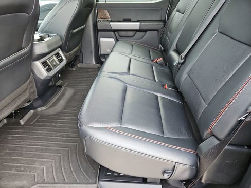 Used 2024 Ford F250 Lariat w/ Sport Appearance Package image 18