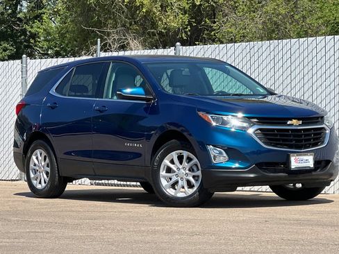 Used 2019 Chevrolet Equinox LT AWD/4WD image 2