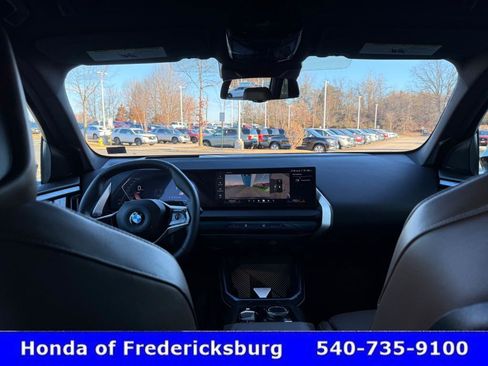 Used 2025 BMW X3 xDrive30i w/ Premium Package image 46