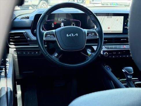 Used 2024 Kia Telluride EX X-Line image 9