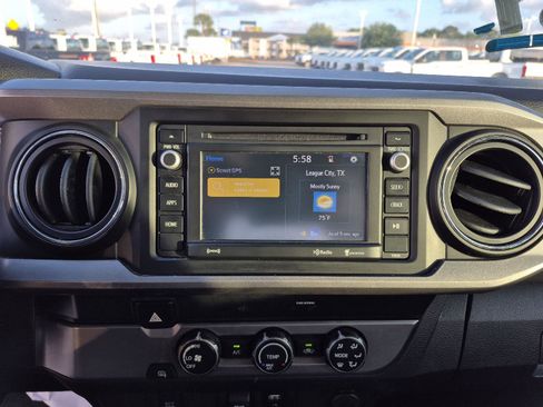 Used 2019 Toyota Tacoma SR5 image 5